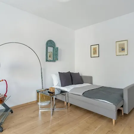 Stylish For 2 With Balcony Robocza By Renters Poznan