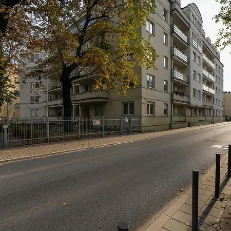 Apartment Stylish For 2 With Balcony Robocza By Renters *
